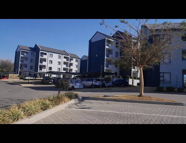 2 BEDROOM APARTMENT FOR SALE IN GLEN AUSTIN